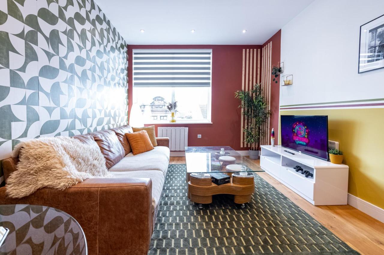 Burnham Beeches One-Bedroom Apartment By Belvilla สลาว ภายนอก รูปภาพ