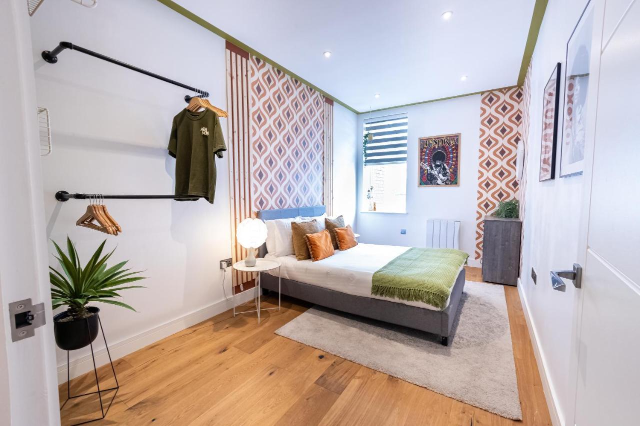 Burnham Beeches One-Bedroom Apartment By Belvilla สลาว ภายนอก รูปภาพ