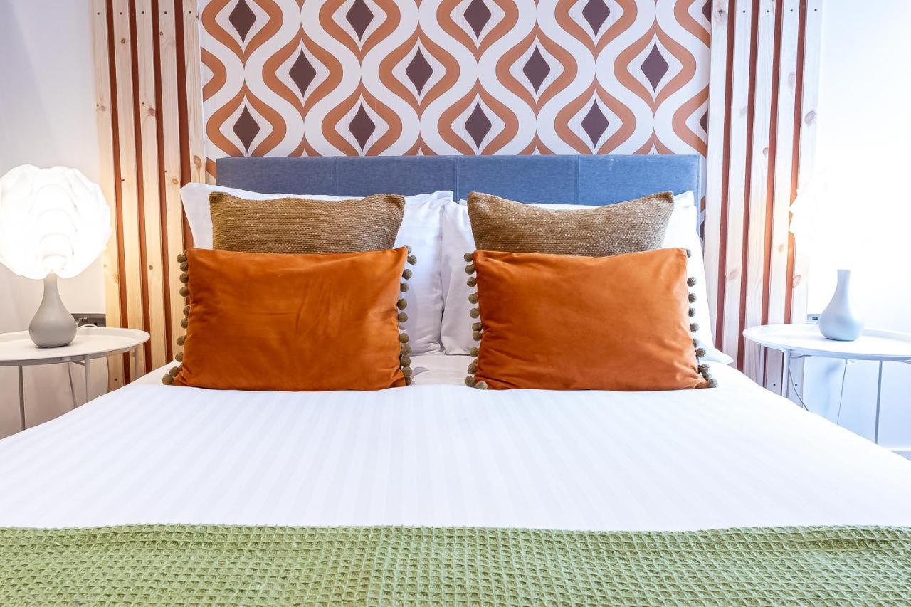 Burnham Beeches One-Bedroom Apartment By Belvilla สลาว ภายนอก รูปภาพ
